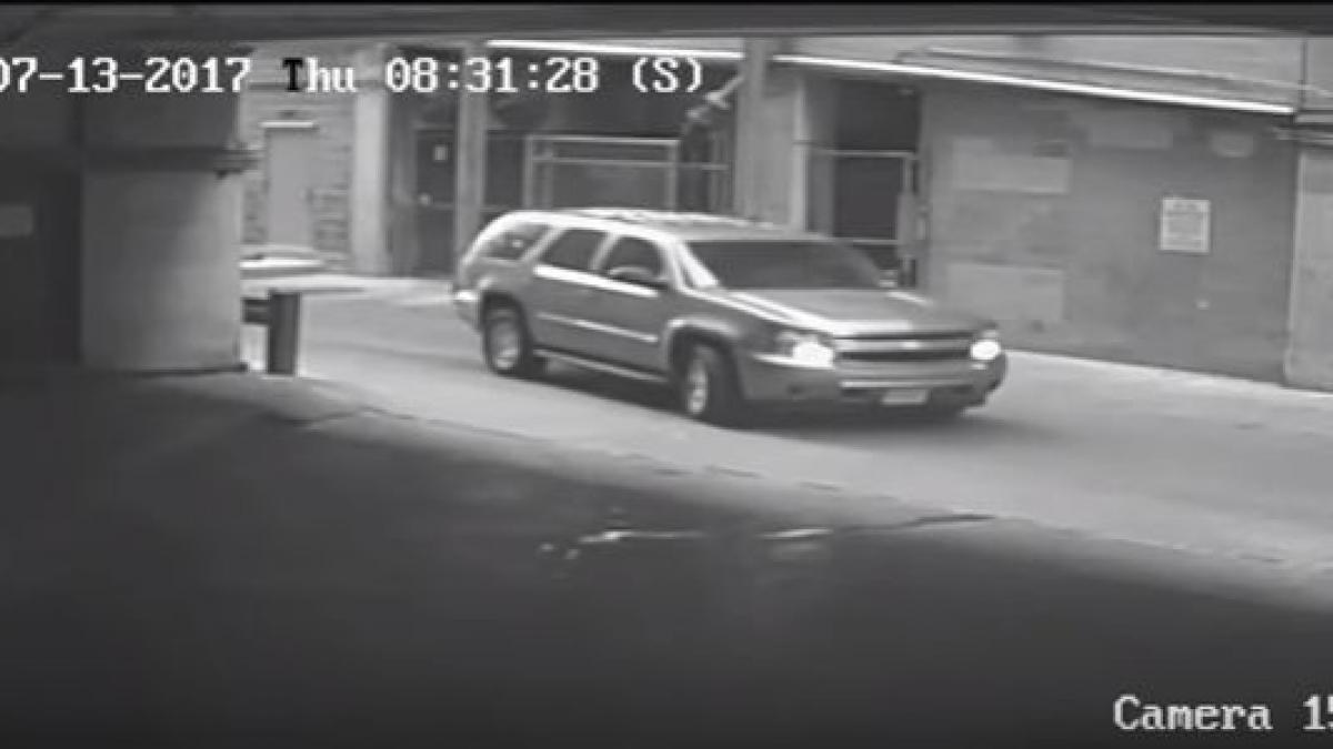 o soferita s a prabusit in gol de la etajul sapte al unei parcari cu tot cu masina video