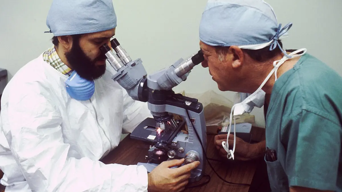 un profesor roman a facut o descoperire importanta pentru depistarea cancerului