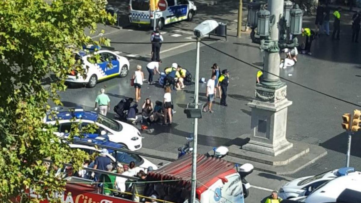 atentat terorist la barcelona trei romani se numara printre victimele atacului