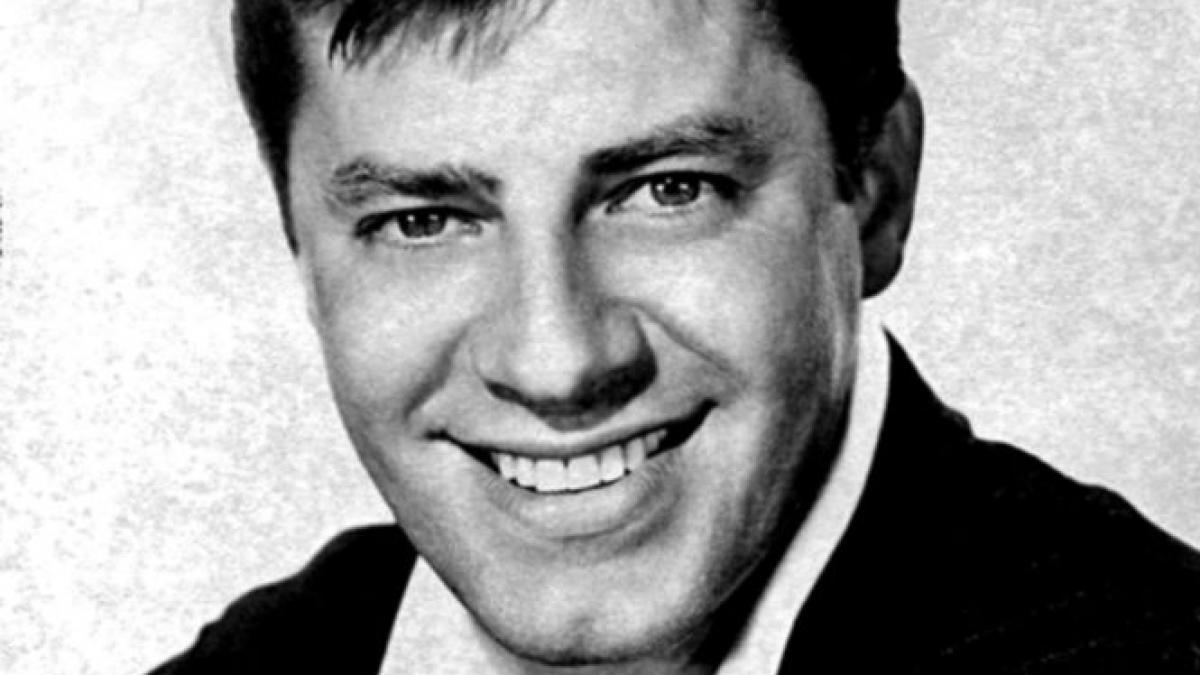 celebrul actor de comedie jerry lewis a murit