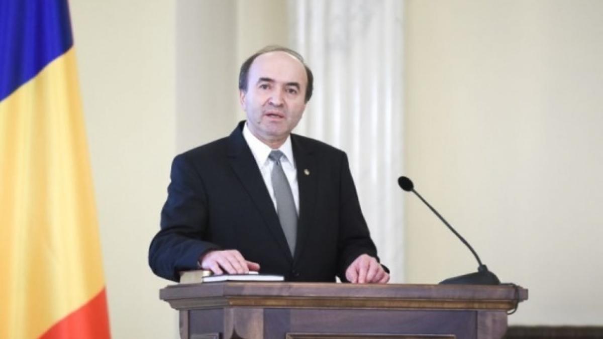 tudorel toader a prezentat proiectul privind modificarea legilor justitiei tudorel toader a prezentat proiectul privind modificarea legilor justitiei