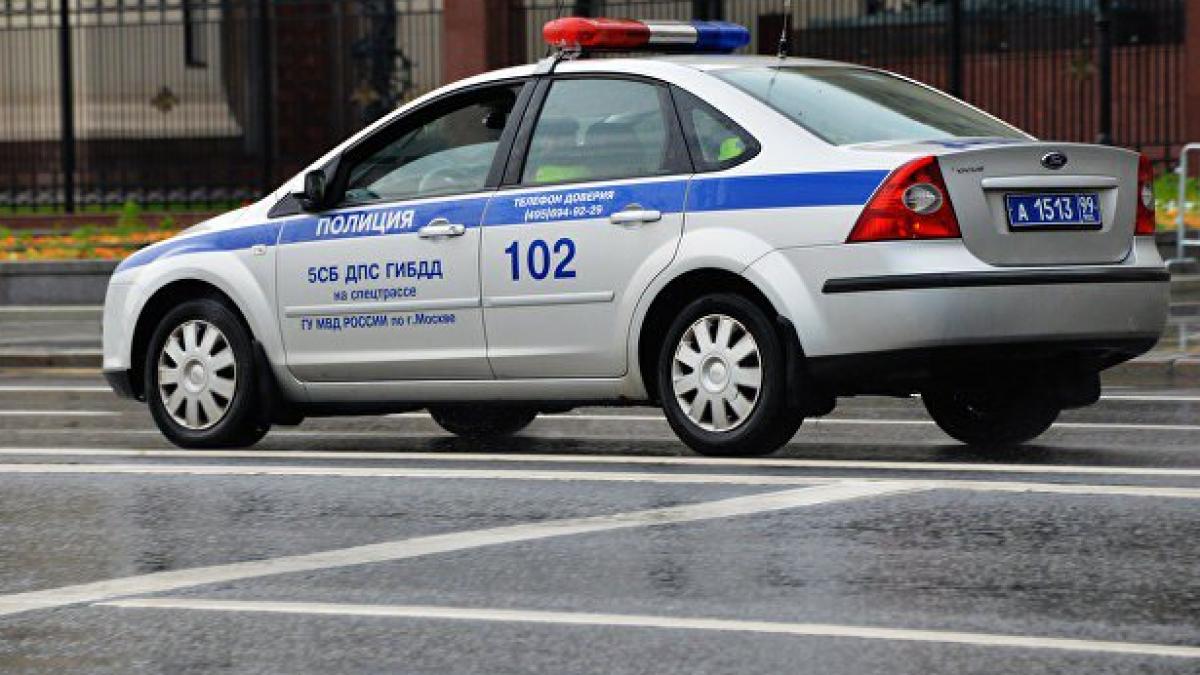 atac cu cutitul in rusia un politist a fost ucis iar altul a fost ranit