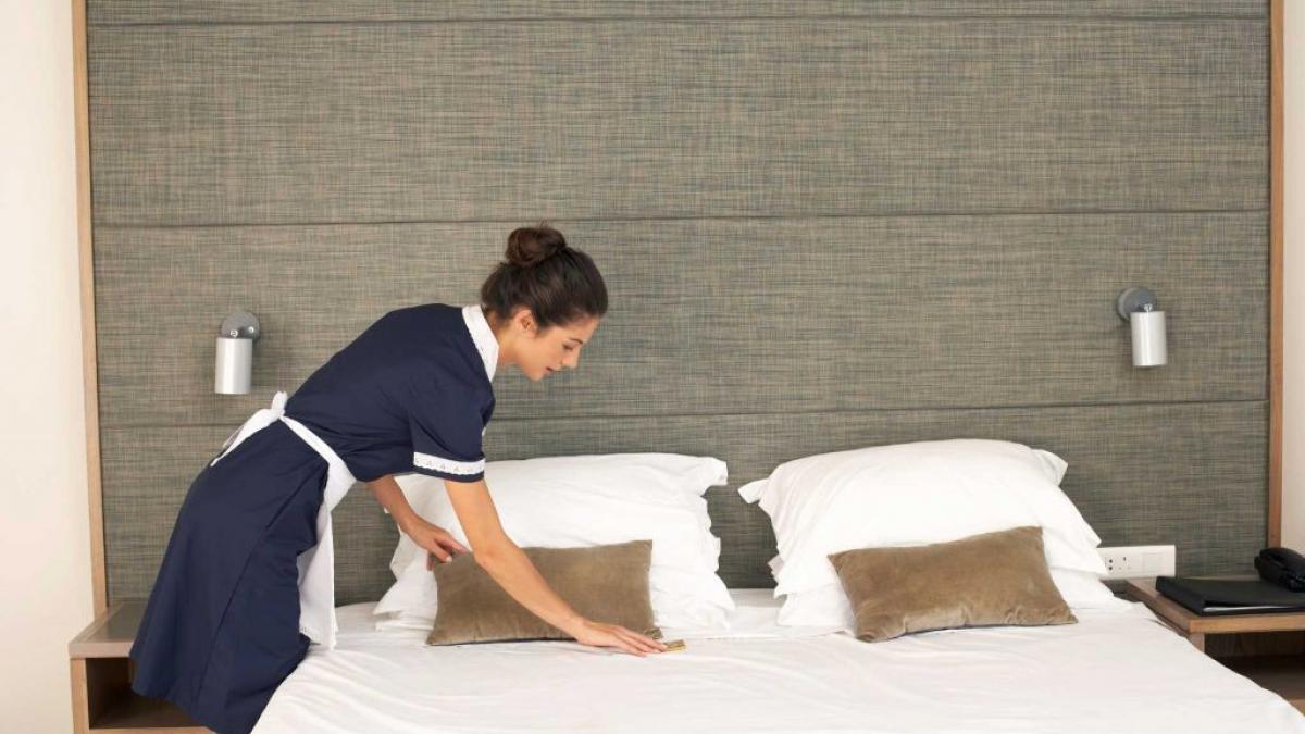 secretul pe care nu ti l va dezvalui nicio camerista ce se intampla in camera de hotel imediat dupa