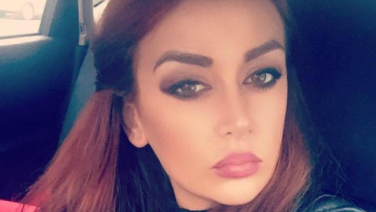 denisa de la bambi a intrat intr o toaleta publica ce a patit acolo este ingrozitor