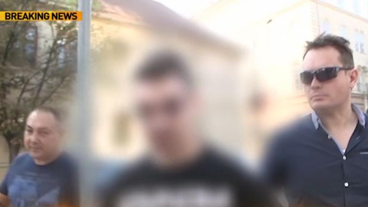 dezvaluiri exclusive din dosarul care a socat romania mama pedofilului care a convins o adolescenta