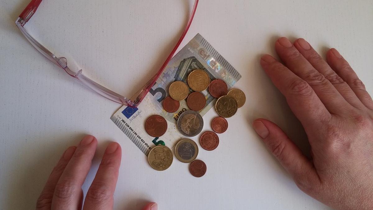 avocatul poporului deschide o ancheta in legatura cu dosarele de pensionare ale romanilor mutati in