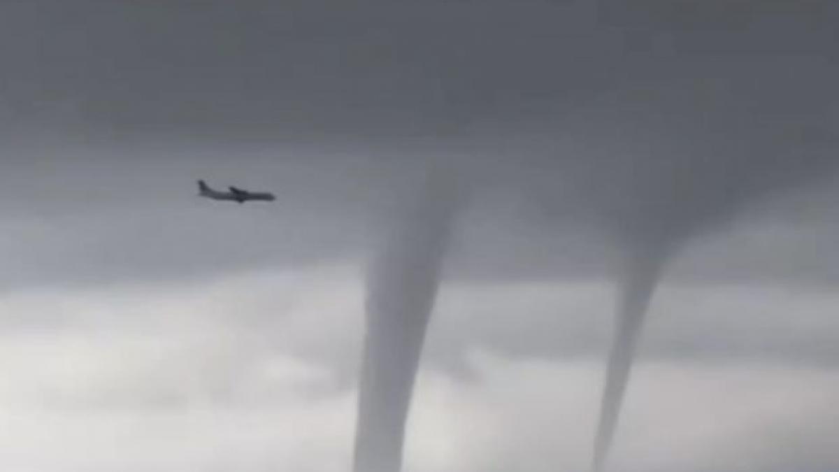 imagini incredibile filmate deasupra marii negre video