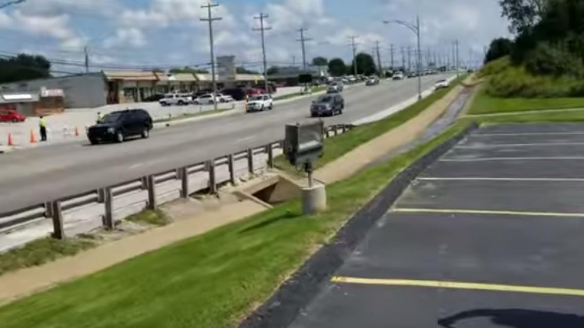 incident la trecerea convoiului lui donald trump oamenii au fost uimiti cand au vazut ce se