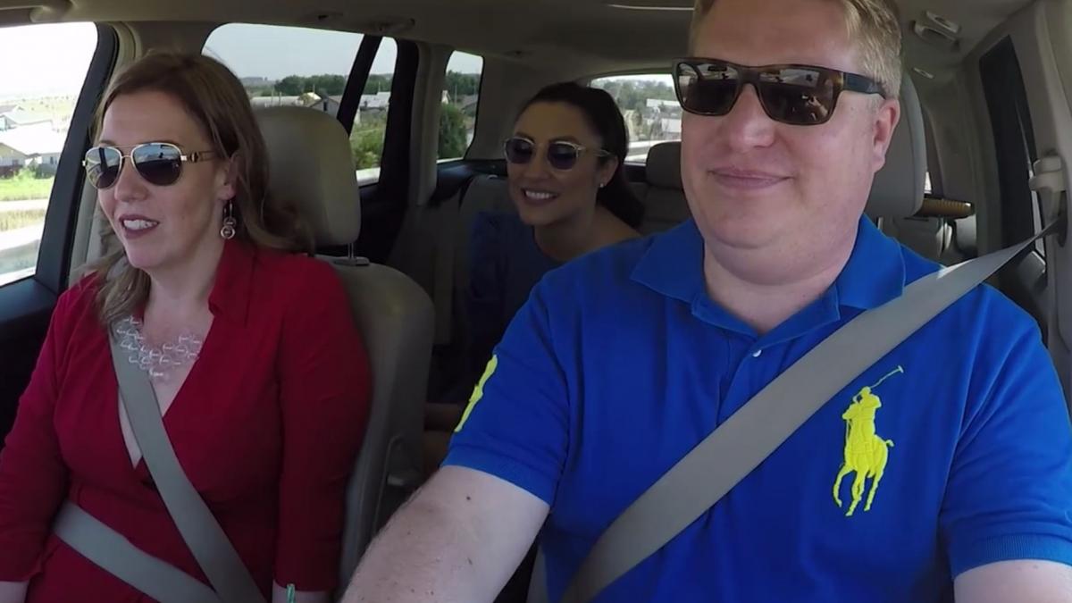 moment inedit pentru andra a ramas in pana si s a urcat in masina unor necunoscuti ce a urmat a