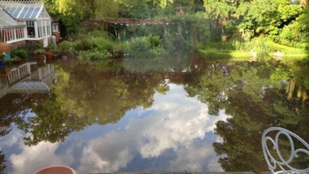 au cumparat o superba casa pentru 750 000 de lire sterline doar ca in cateva saptamani au