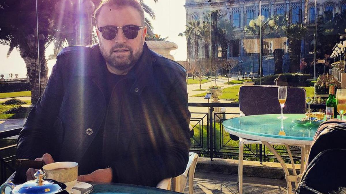 catalin botezatu despre prima femeie de care s a indragostit s a dovedit a fi mai tarziu o iubirea