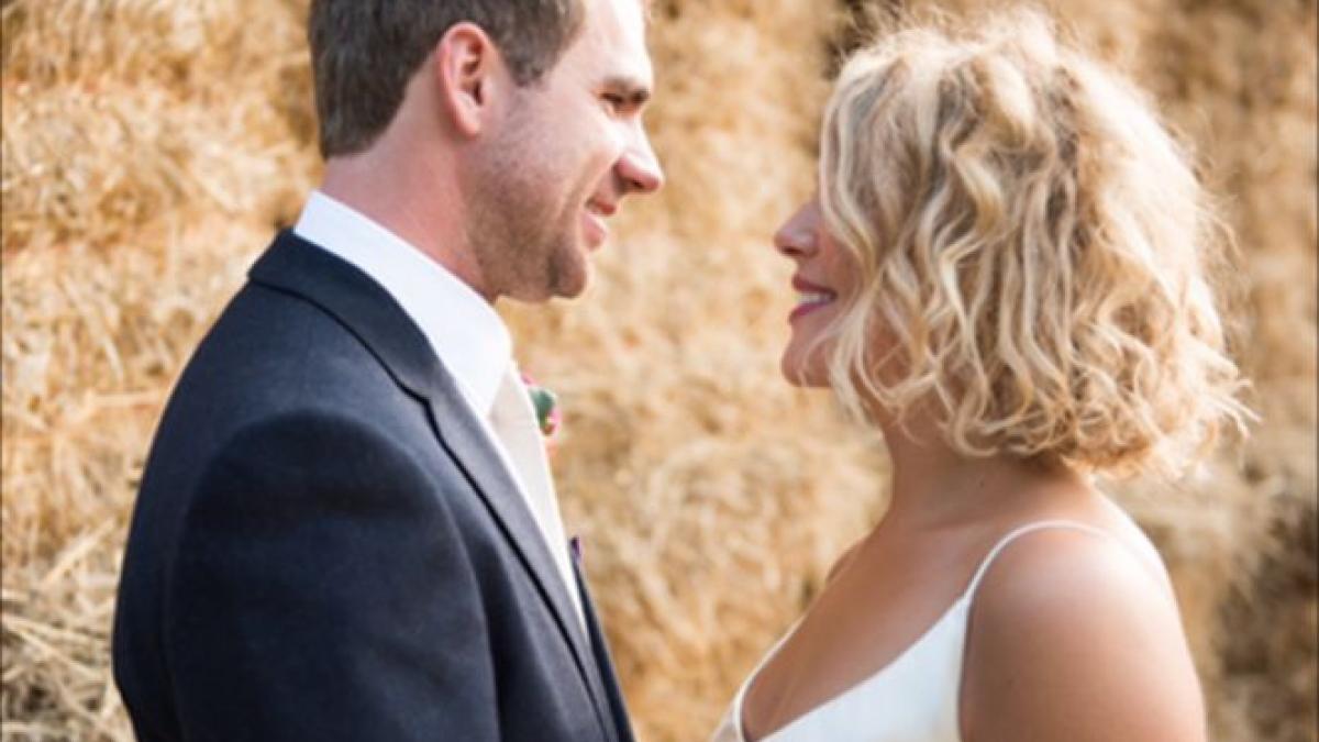 mai avea cateva luni pana la nunta cand familia ei a observat ca a inceput sa spuna lucruri ciudate