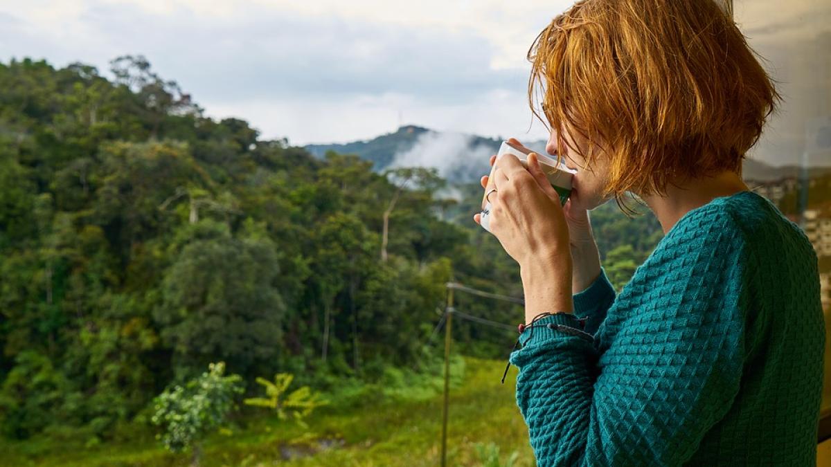 cinci obiceiuri matinale care te ingrasa si tu faci asa dupa ce te trezesti
