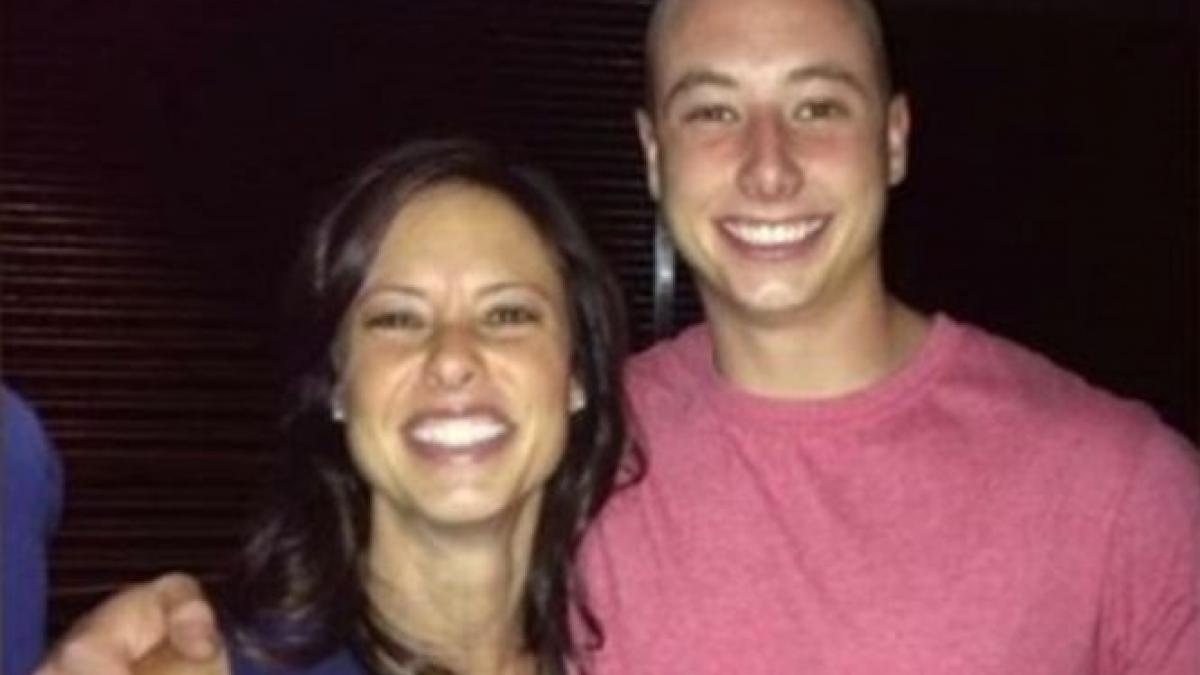 a trimis un mesaj pe numarul fiului ei mort dupa cateva minute s a uitat la telefon si a inlemnit