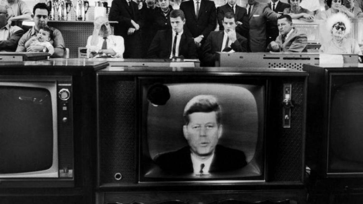 john f kennedy si discursul despre criza rachetelor decizia care a salvat lumea