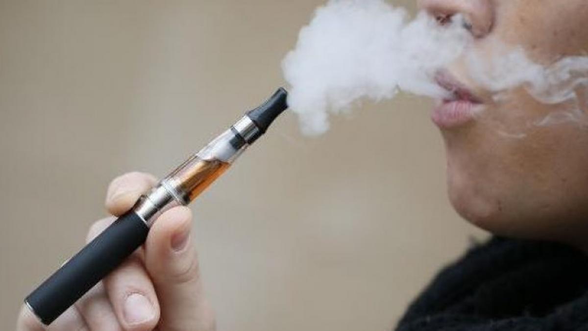 folosesti o tigara electronica renunta imediat la ea