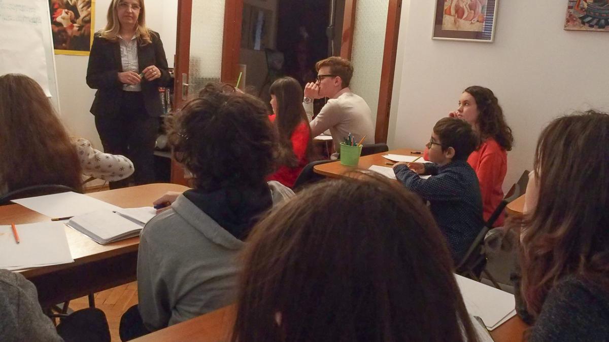 suna clopotelul la clubul de excelenta anul educational 2017 2018