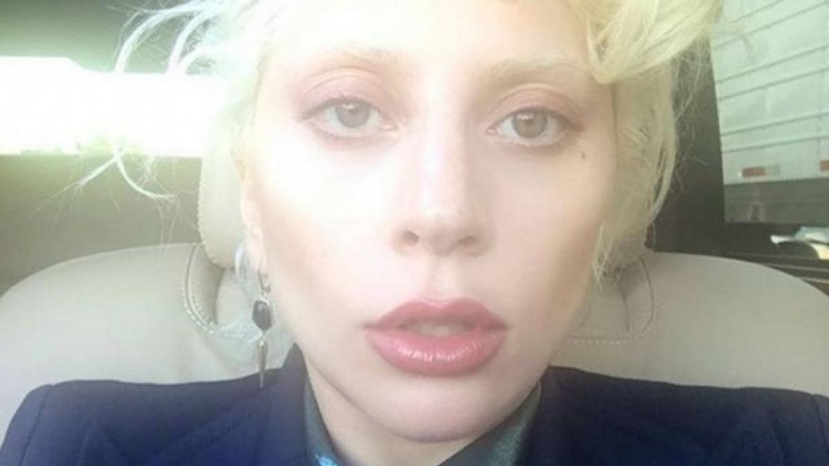 lady gaga a dezvaluit ca sufera de o boala incurabila fanii ei sunt in stare de soc