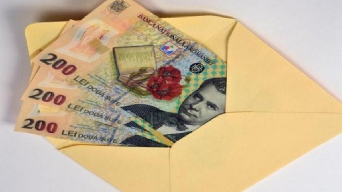 salariile angajatilor din autoritatea feroviara romana au scazut cu pana la 40