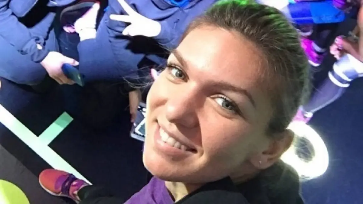 simona halep nu a stat la coada la ambasada reactia oamenilor care asteptau pentru viza
