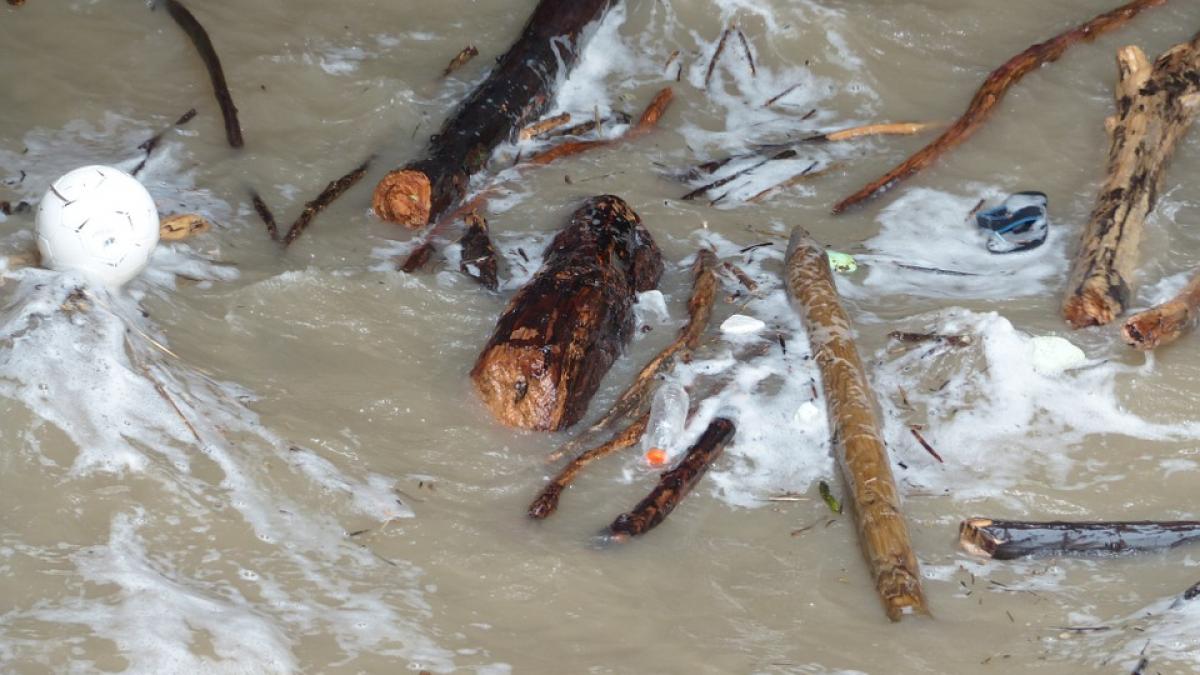 un loc din romania este la un pas de dezastru ecologic prezinta un pericol iminent pentru mediu si