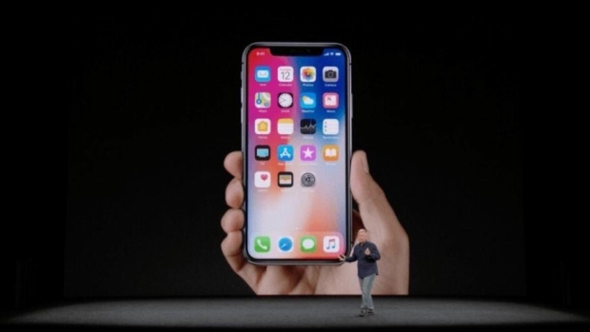 pret iphone 8 si iphone x telefoanele sunt disponibile in romania cu precomanda