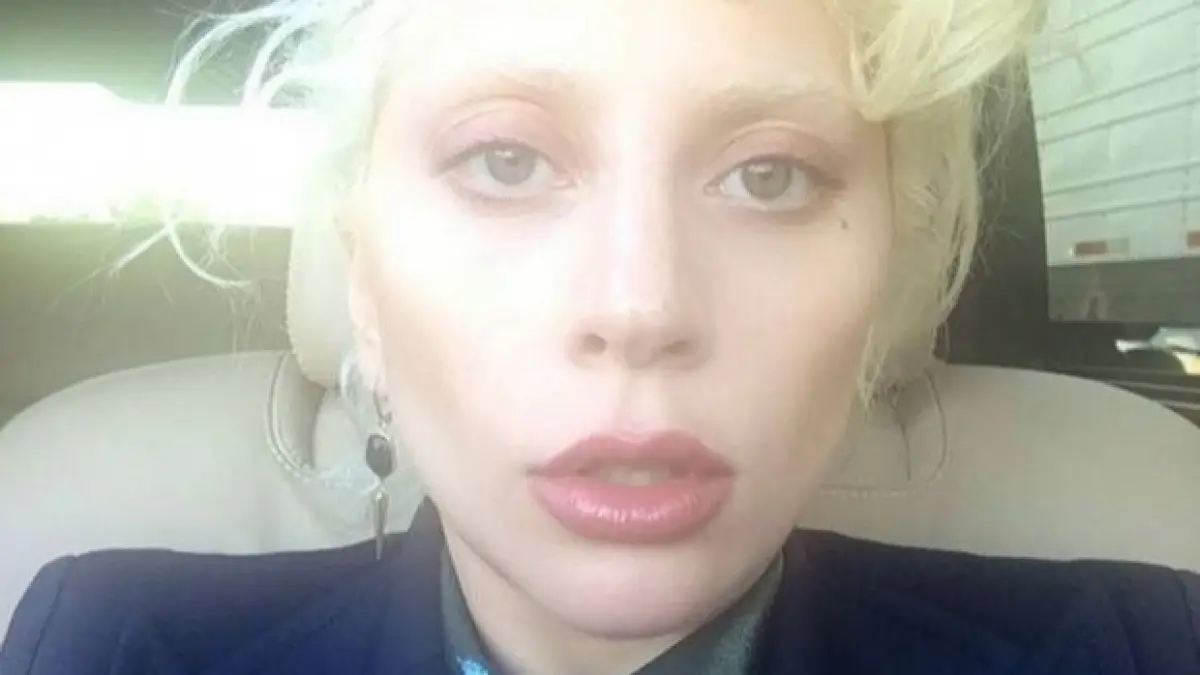 lady gaga a fost spitalizata de urgenta in urma unor dureri puternice