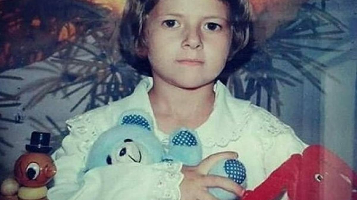 o recunosti asa arata in primele zile de scoala o indragita artista de la noi