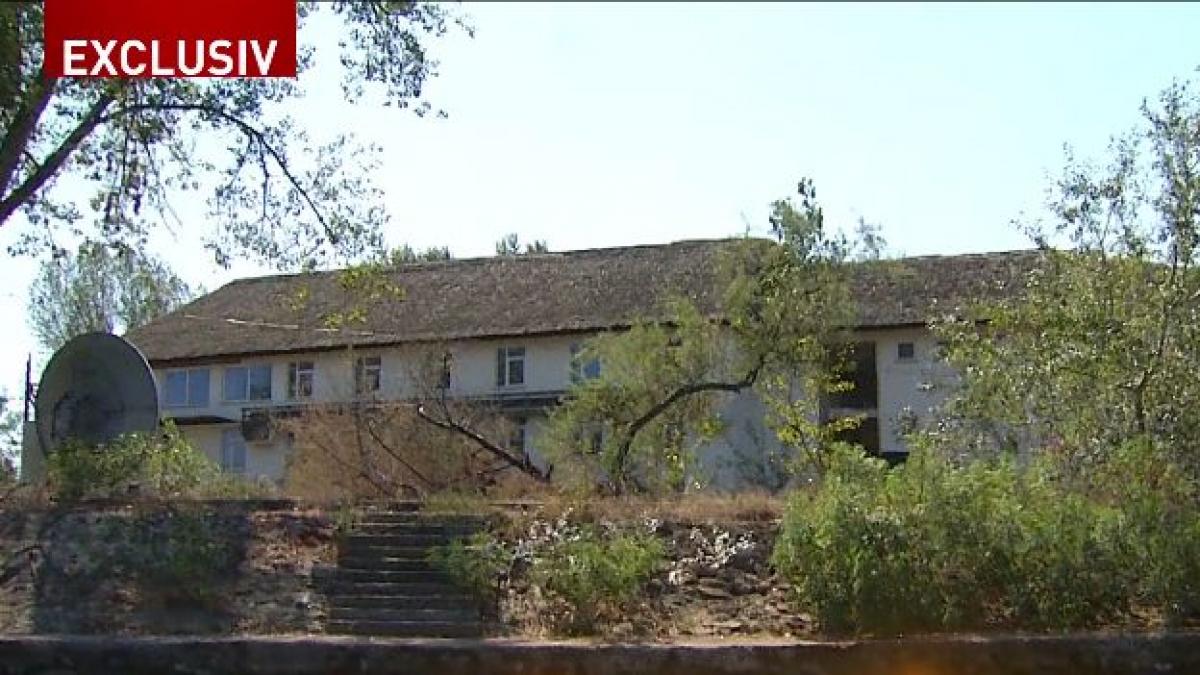 fabulos hotelul plutitor al celui mai controversat milionar