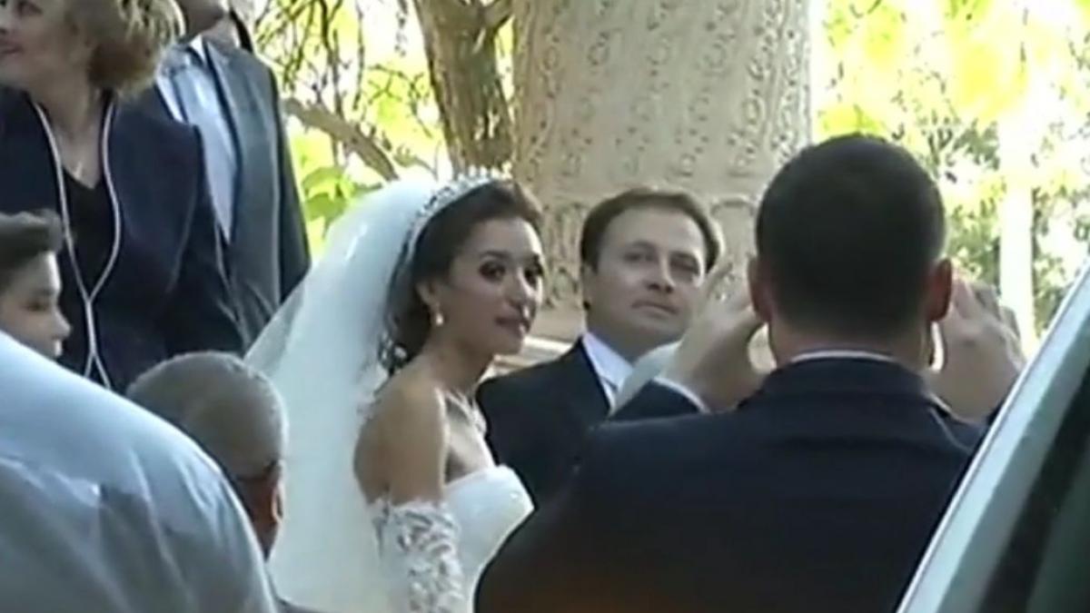 nunta de fite la palat videanu isi marita fata