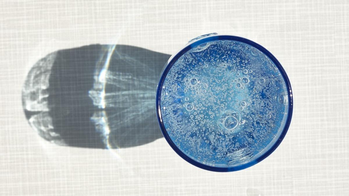 de ce nu e bine sa lasi un pahar cu apa noaptea pe noptiera nu vei mai face asta