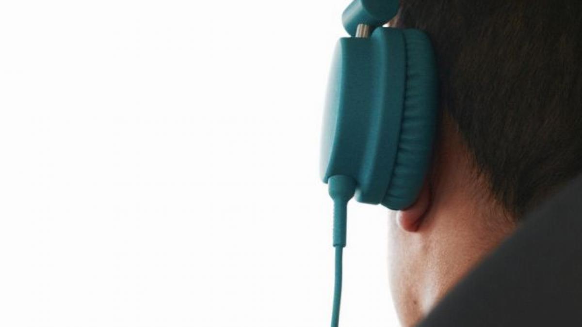 microfoane gasite intr o primarie din prahova cine ii asculta pe functionari