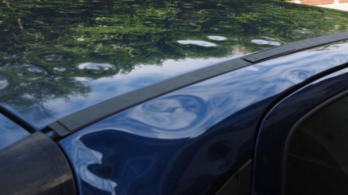 e prapad in teleorman zeci de masini au fost avariate de grindina