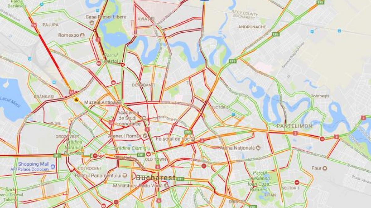 haos in traficul din bucuresti masinile stau bara la bara ce se intampla acum