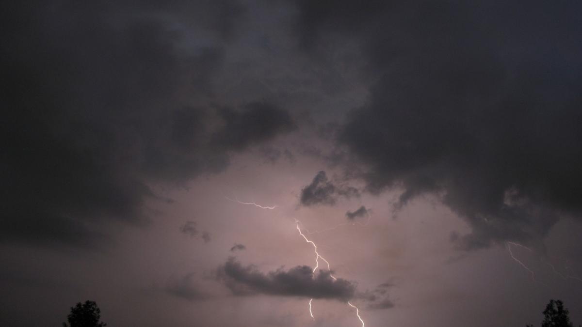 vijelie la mogosoaia s a prabusit tavanul centrului national de fotbal