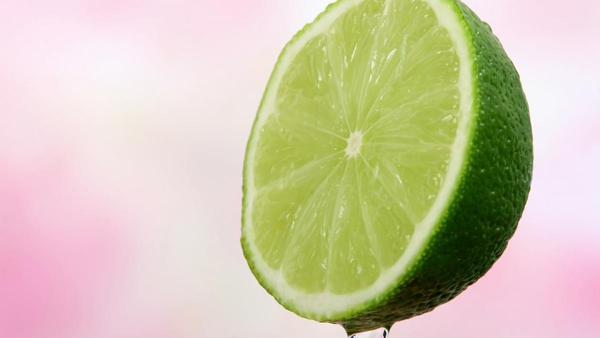 ce se intampla daca te speli pe fata cu zeama de lime