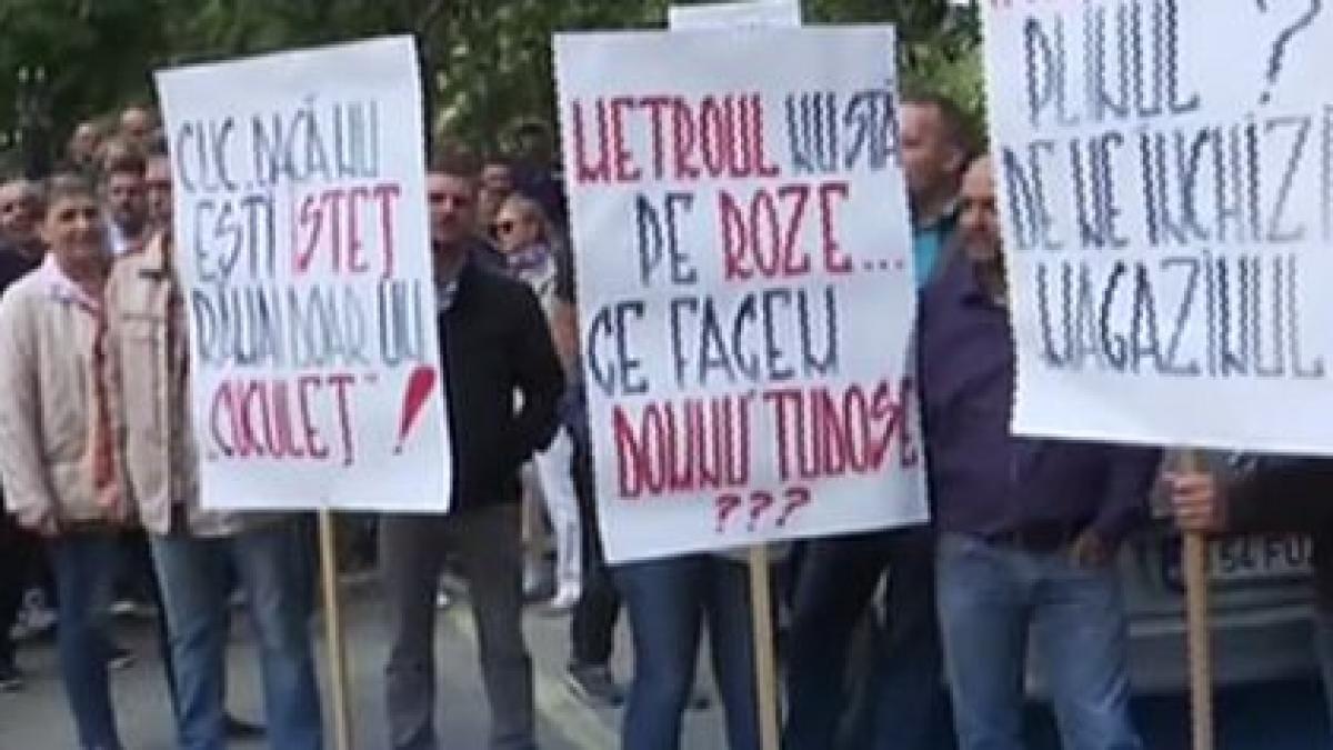 sindicalistii de la metrou protesteaza