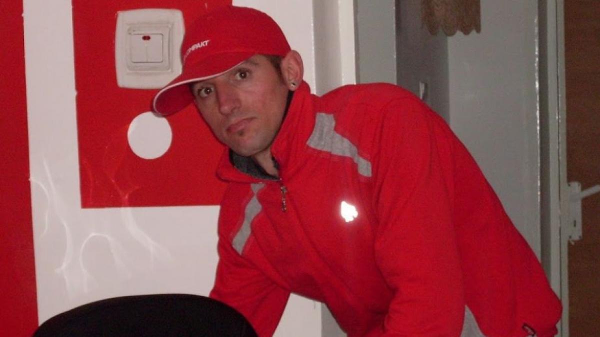 cand oamenii trec pe langa casa acestui iesean scot imediat telefonele asa ceva nu s a mai pomenit