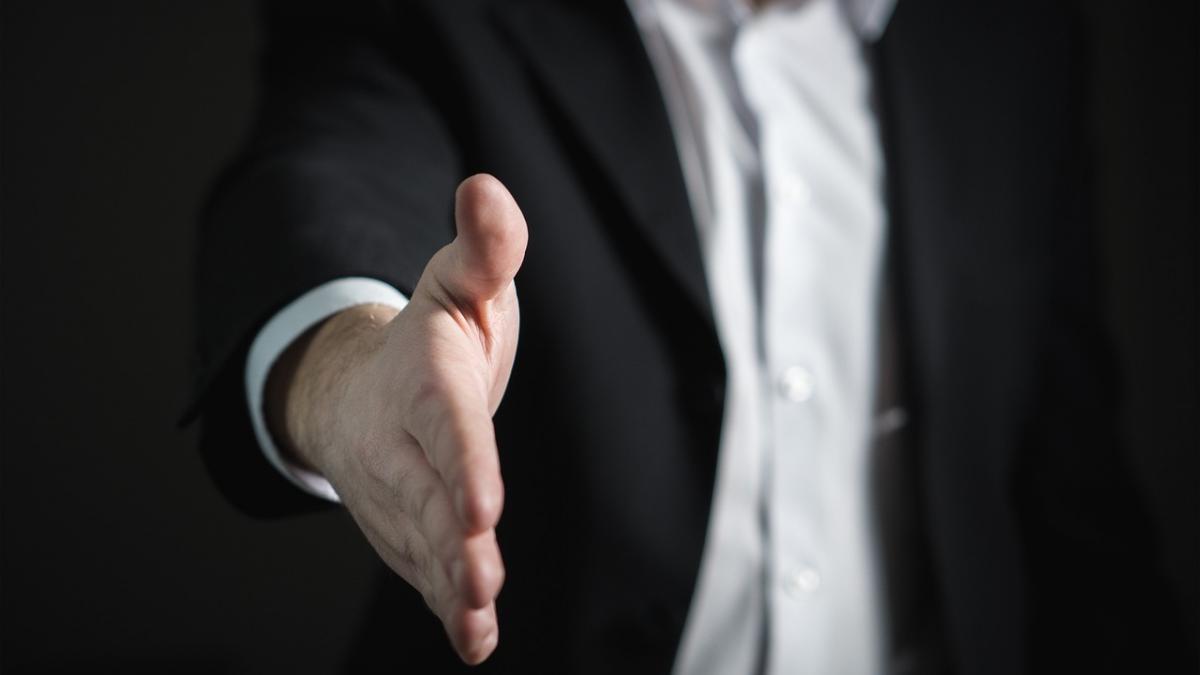 un avocat din baroul timis a fost prins in flagrant in timp de primea 2 000 de euro pentru ce erau un avocat din baroul timis a fost prins in flagrant in timp de primea 2 000 de euro pentru ce erau