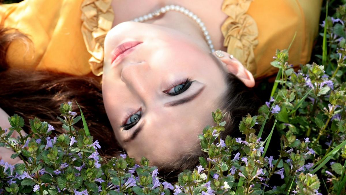 amantele perfecte ale horoscopului iata care sunt nativele care au toti barbatii la picioare