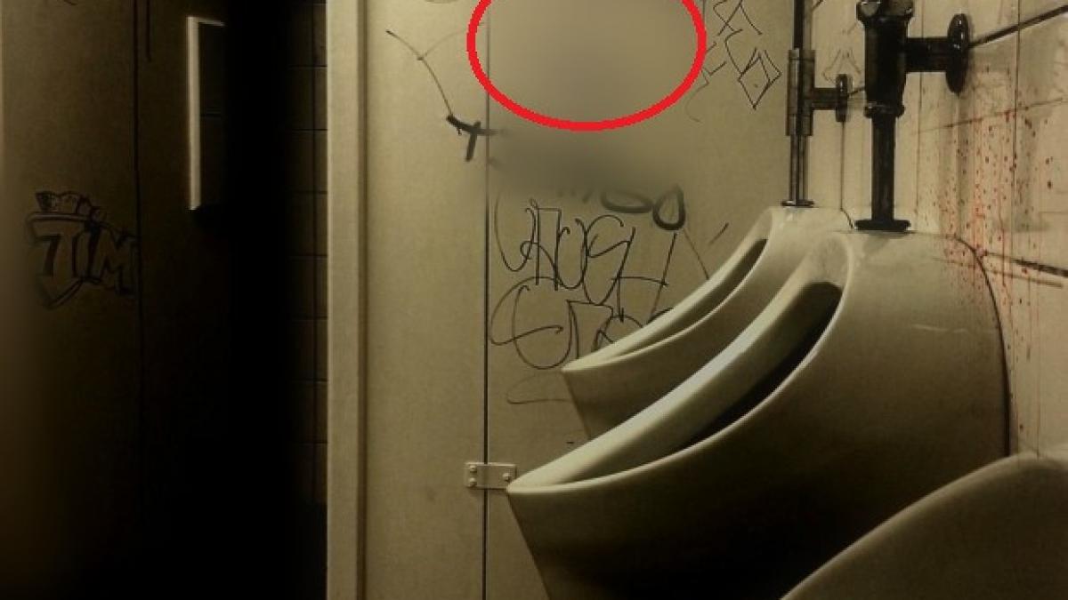 a sunat la un numar scris pe peretele unei toalete publice nici prin gand nu i a trecut ce se va