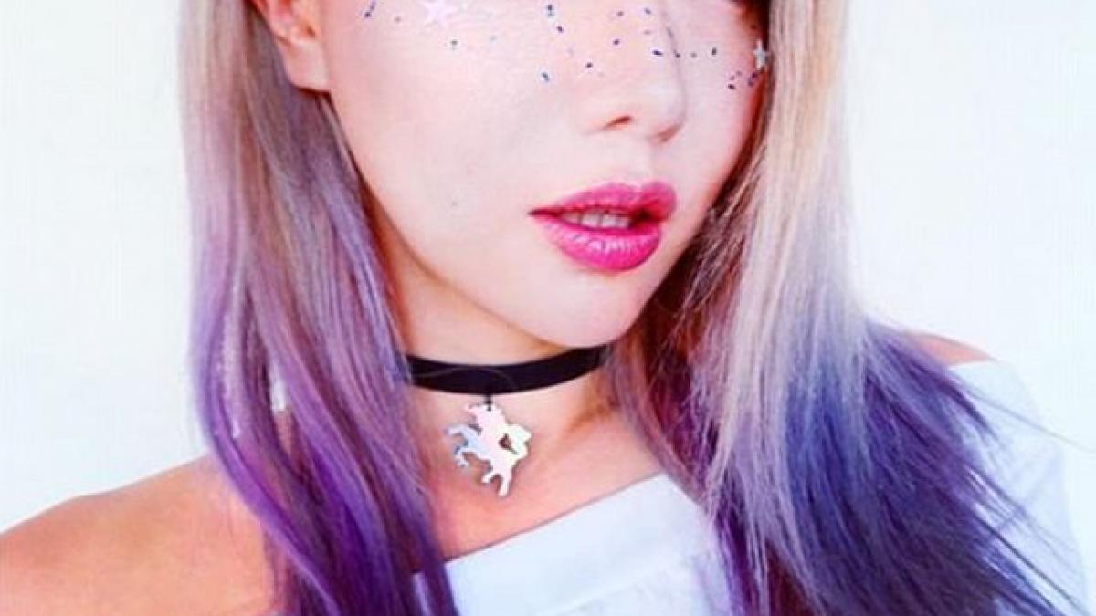 cum arata tanara care isi permite sa cheltuiasca 10 000 de dolari pe luna doar pe pantofi ploua cu