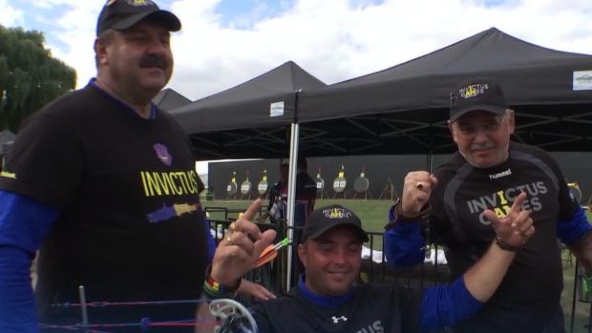 organizatorii invictus saluta prezenta eroilor romani la toronto