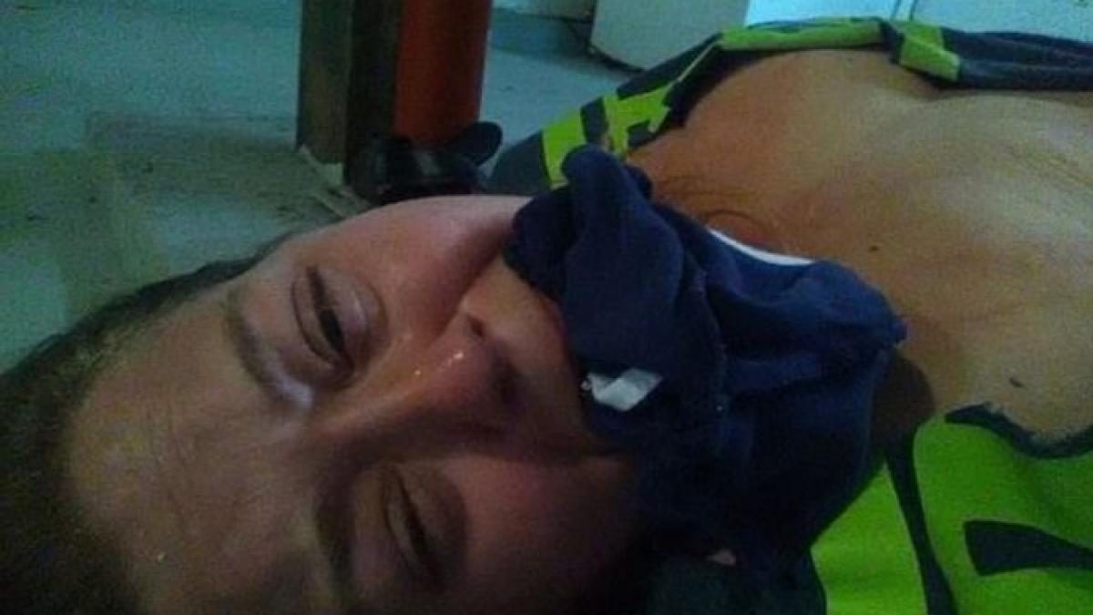 o femeie si a pus calus s a legat singura si a dat mesaj pe facebook motivul pentru care si a