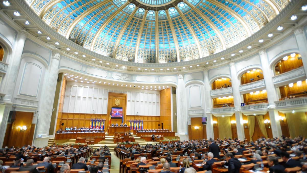 inca o zi libera pentru parlamentari se fac pregatiri pentru o noua sarbatoare nationala in romania