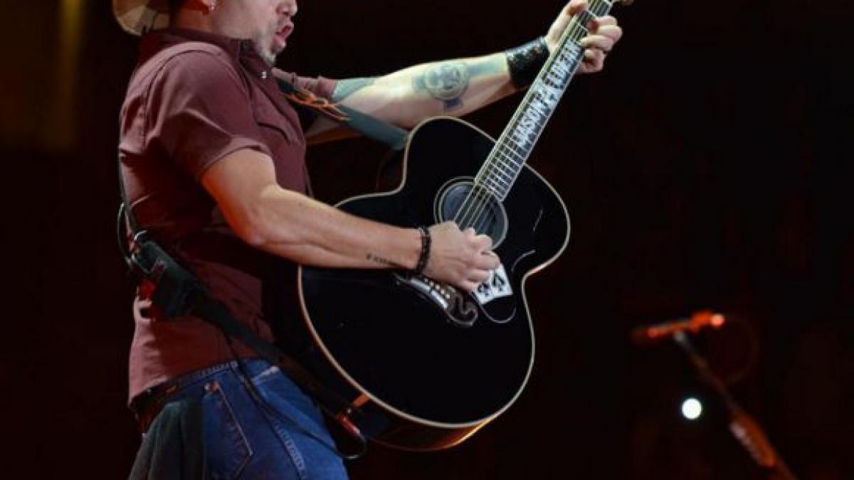 mesajul cutremurator al artistului care se afla pe scena in timpul atentatului din las vegas