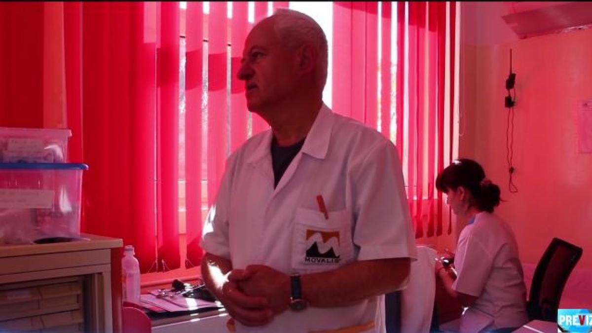 pacienti bolnavi trimisi acasa sa moara un medic inregistrat cand negocia internari video cu camera