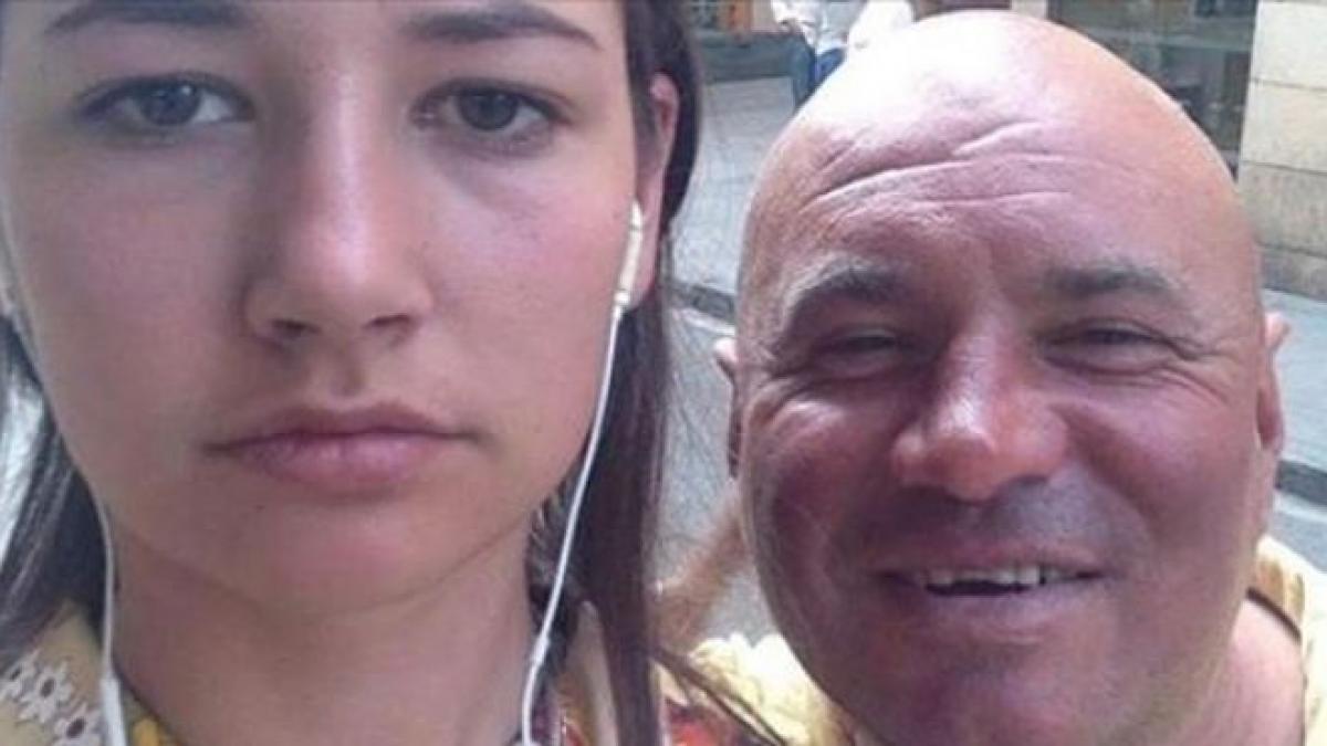 ce faci pisi un barbat a incercat sa o agate pe strada ce a facut studenta 45 000 de oameni i au