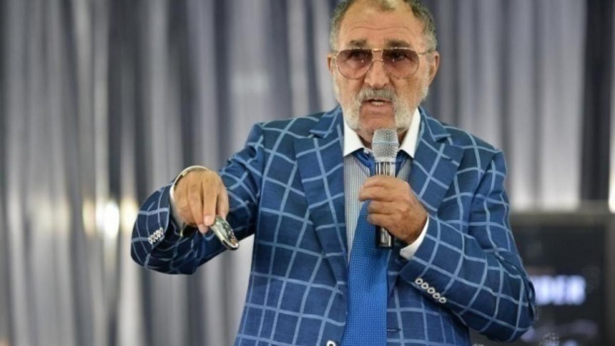ion tiriac la sinteza zilei noi nu avem nimic cu bnr dar vreme arenele inapoi vrem ce a fost al