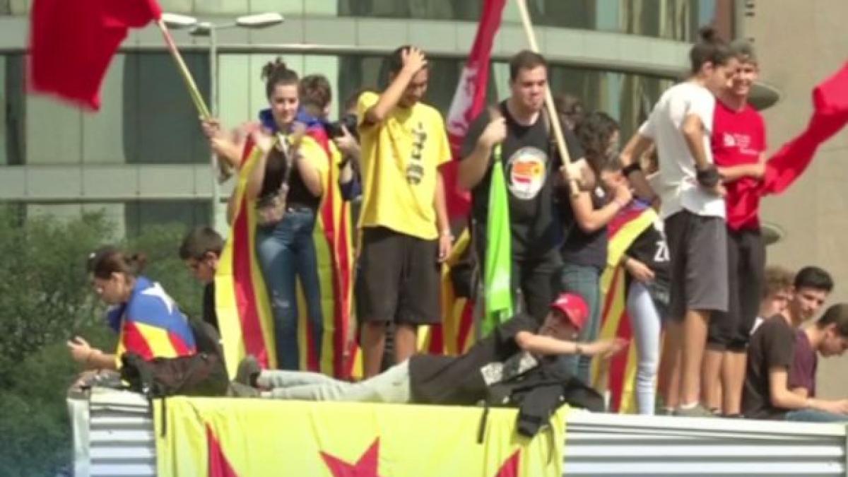 madridul avertisment dur catre liderul catalan carles puigdemont sa nu intreprinda nimic ireversibil